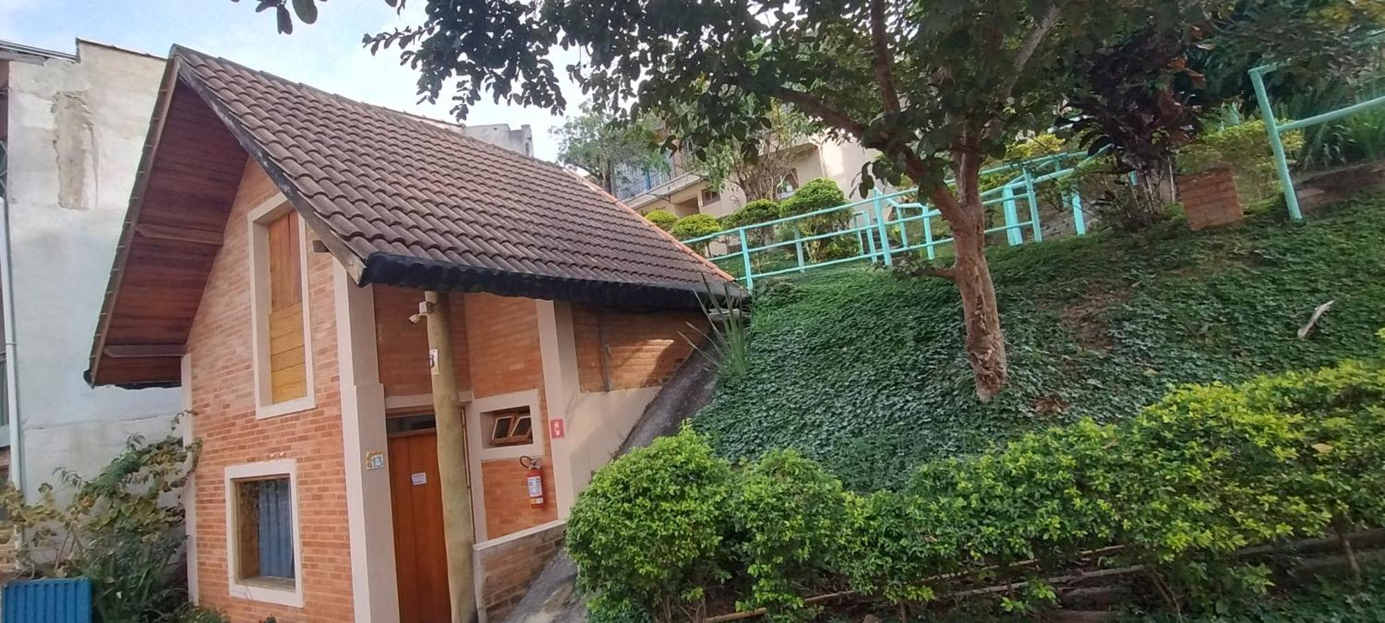 Hospedagem Vila Rica - 500M Do Centro De Cunha Sp エクステリア 写真