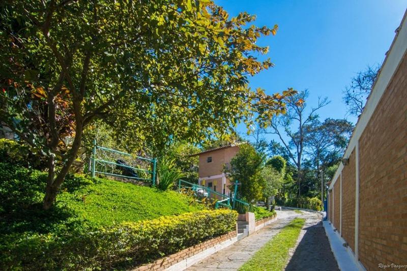 Hospedagem Vila Rica - 500M Do Centro De Cunha Sp エクステリア 写真