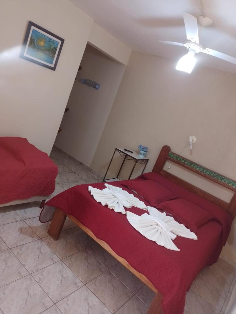 Hospedagem Vila Rica - 500M Do Centro De Cunha Sp エクステリア 写真