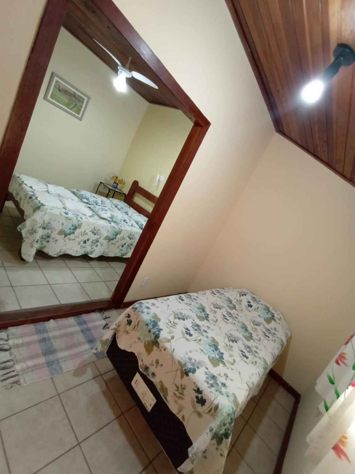 Hospedagem Vila Rica - 500M Do Centro De Cunha Sp エクステリア 写真