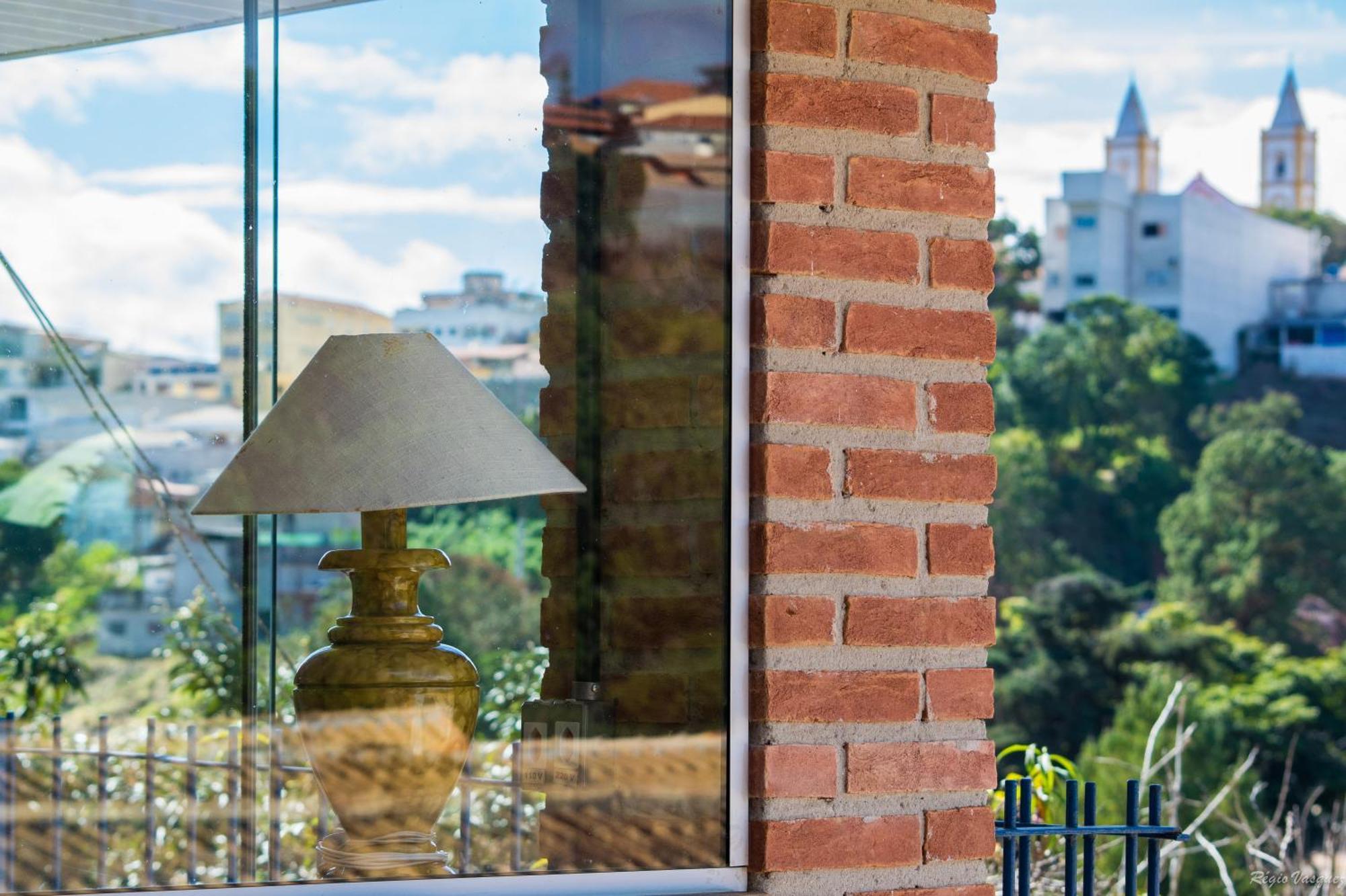 Hospedagem Vila Rica - 500M Do Centro De Cunha Sp エクステリア 写真