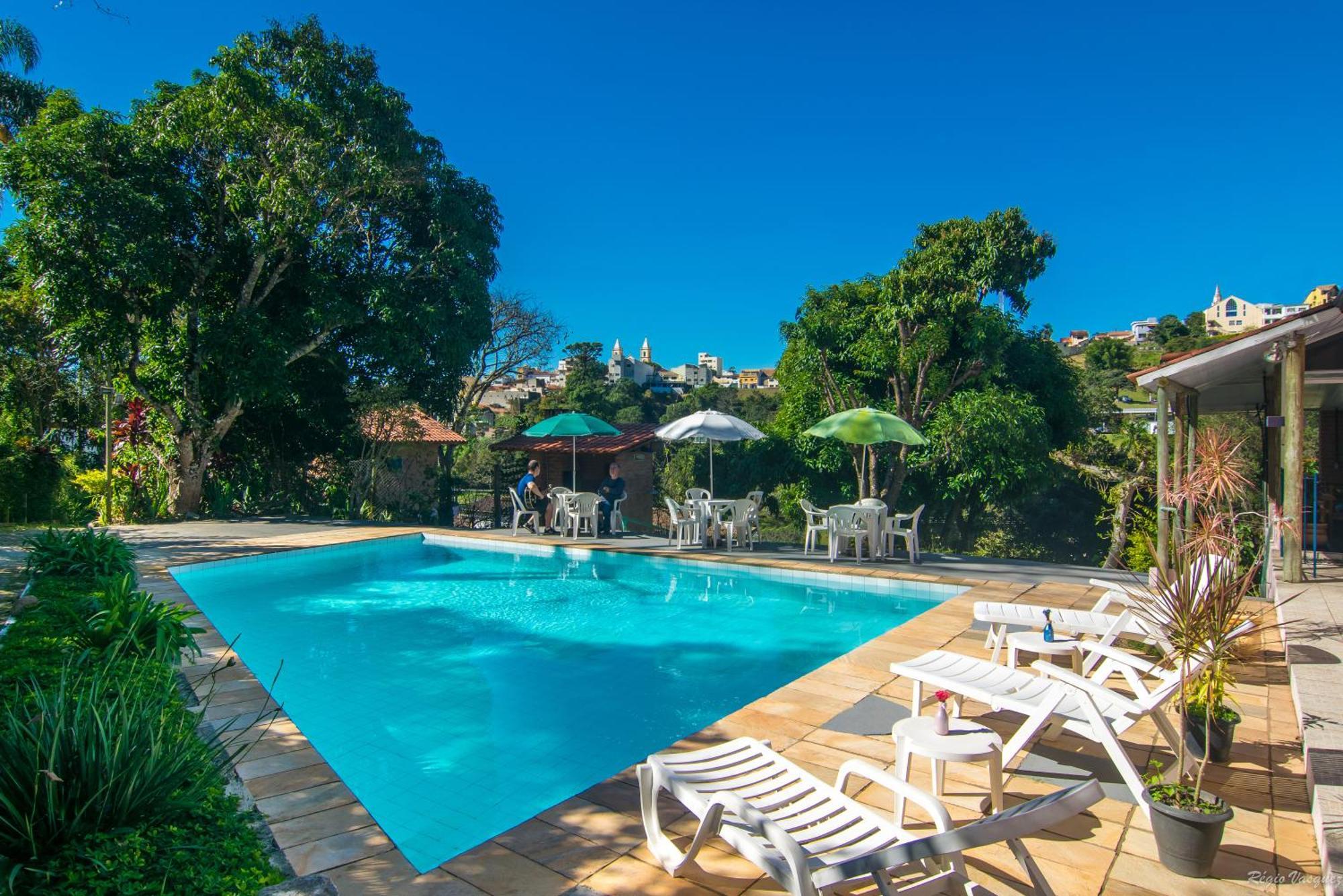 Hospedagem Vila Rica - 500M Do Centro De Cunha Sp エクステリア 写真
