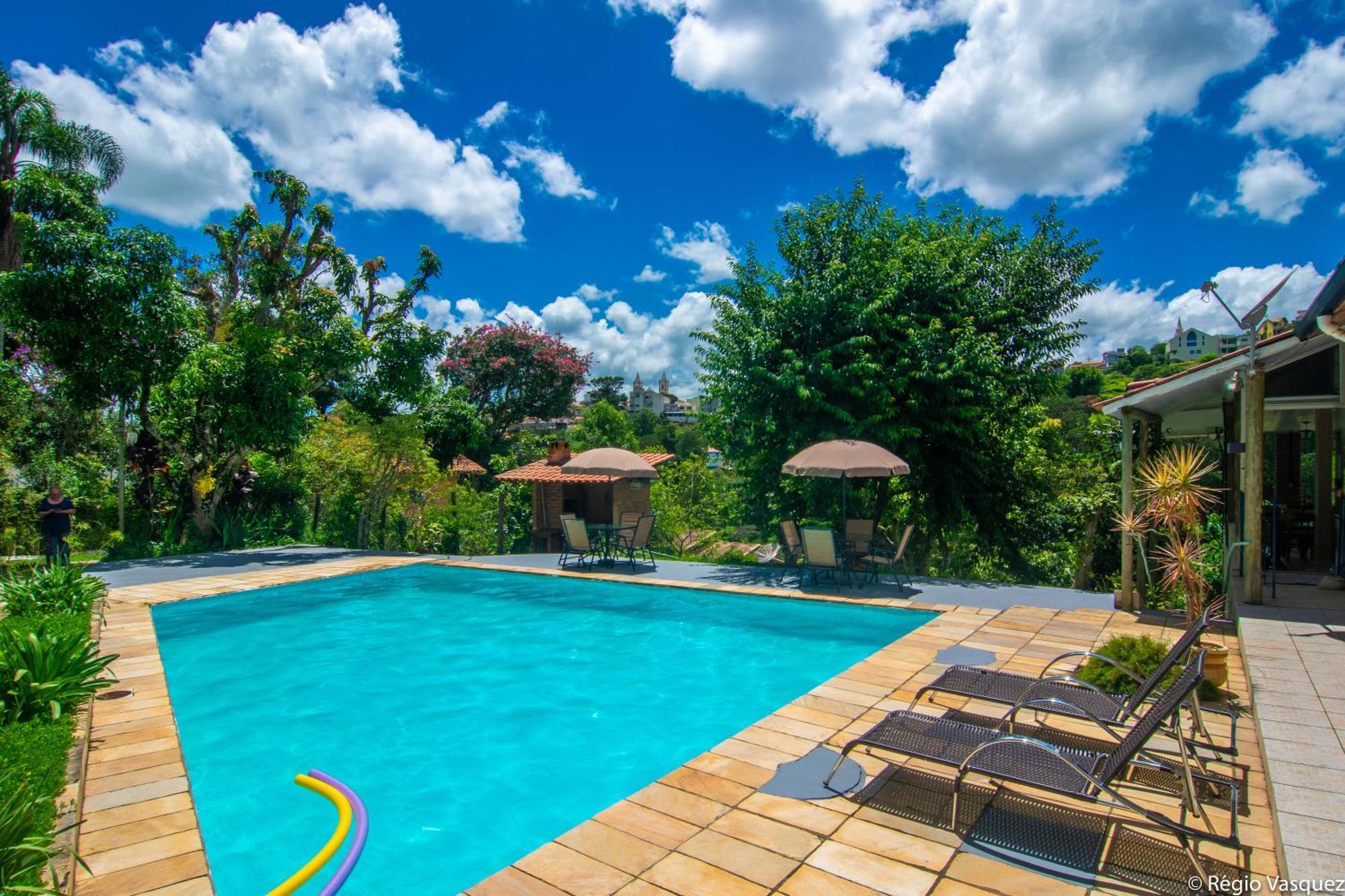 Hospedagem Vila Rica - 500M Do Centro De Cunha Sp エクステリア 写真